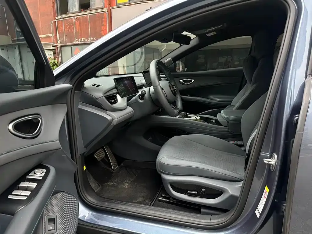 BYD Seal 06GT 2025 из CN, фото 2