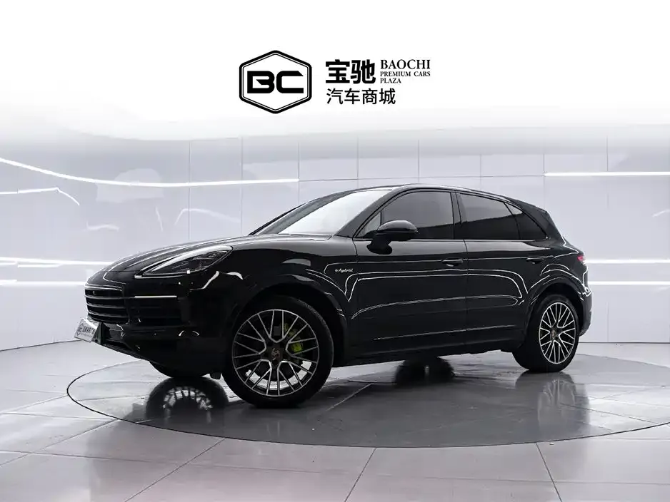 Porsche Cayenne Hybrid — фото 1