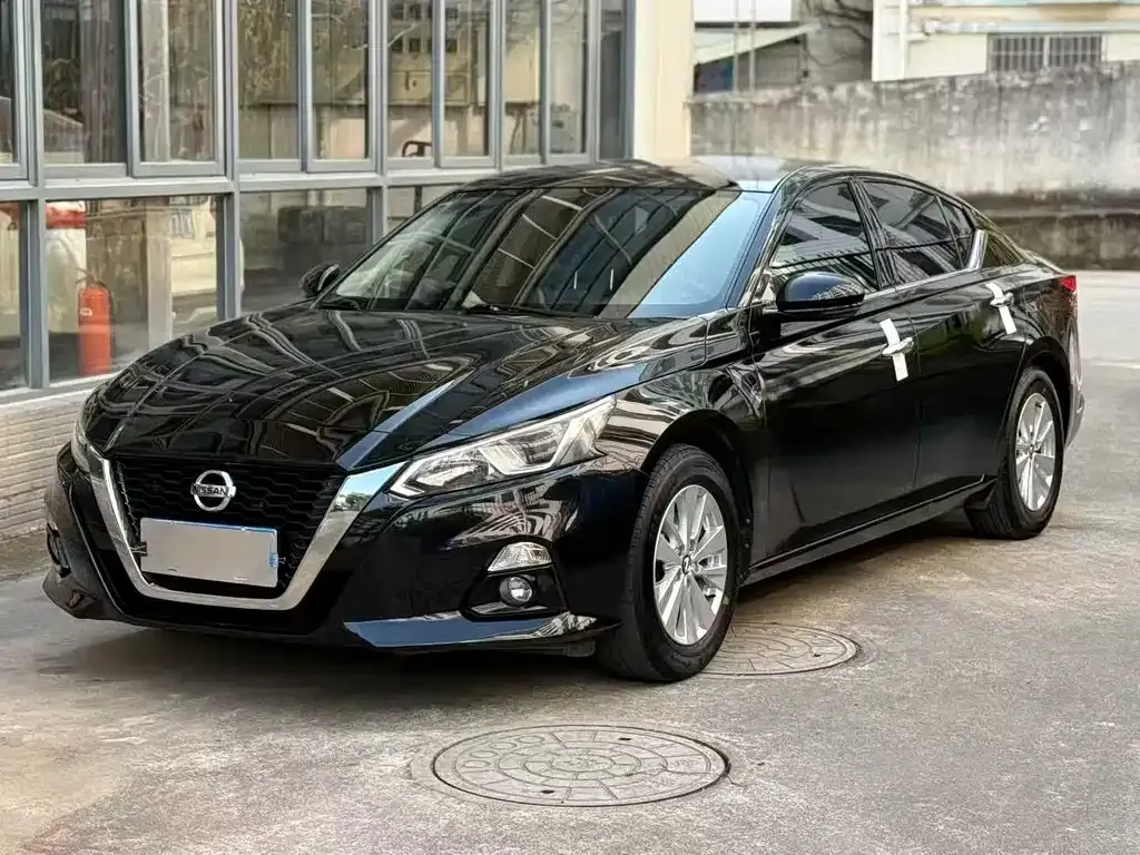 Nissan Teana 2022 из CN, фото 1