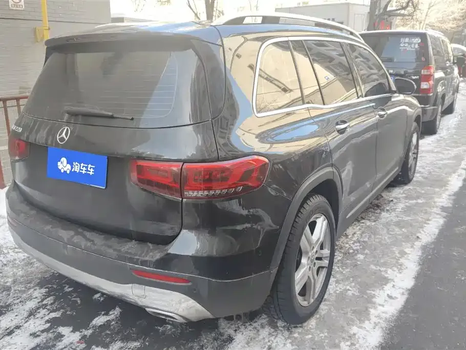 Mercedes-Benz GLB 2023 из CN, фото 2