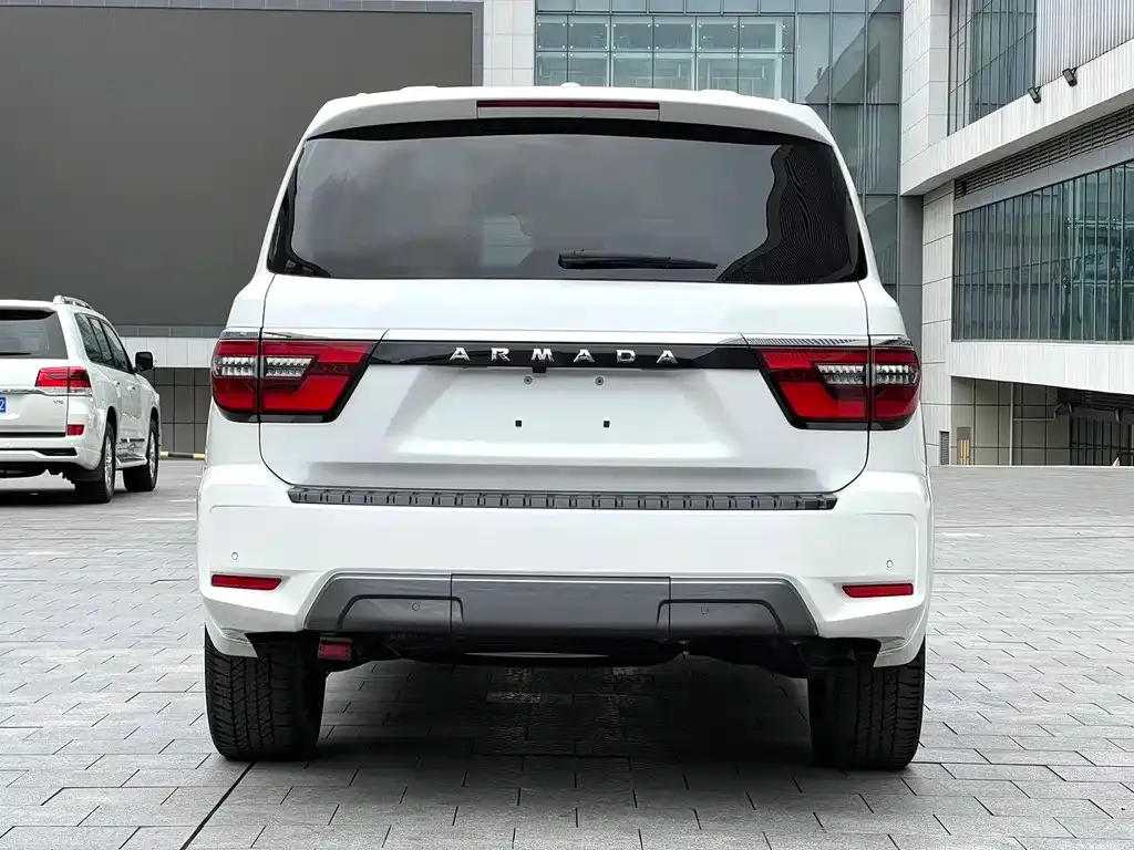 Nissan Patrol 2023 из CN, фото 10