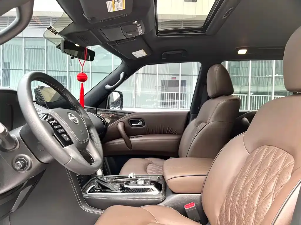 Nissan Patrol 2023 из CN, фото 4