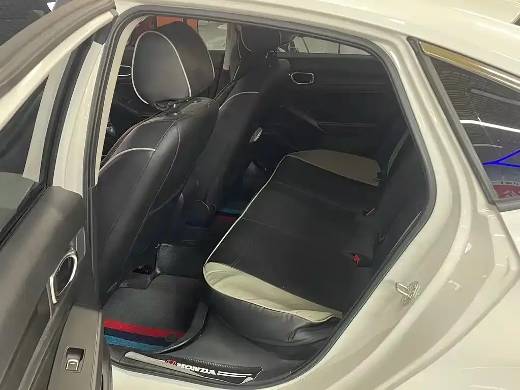 Honda Civic — фото 2