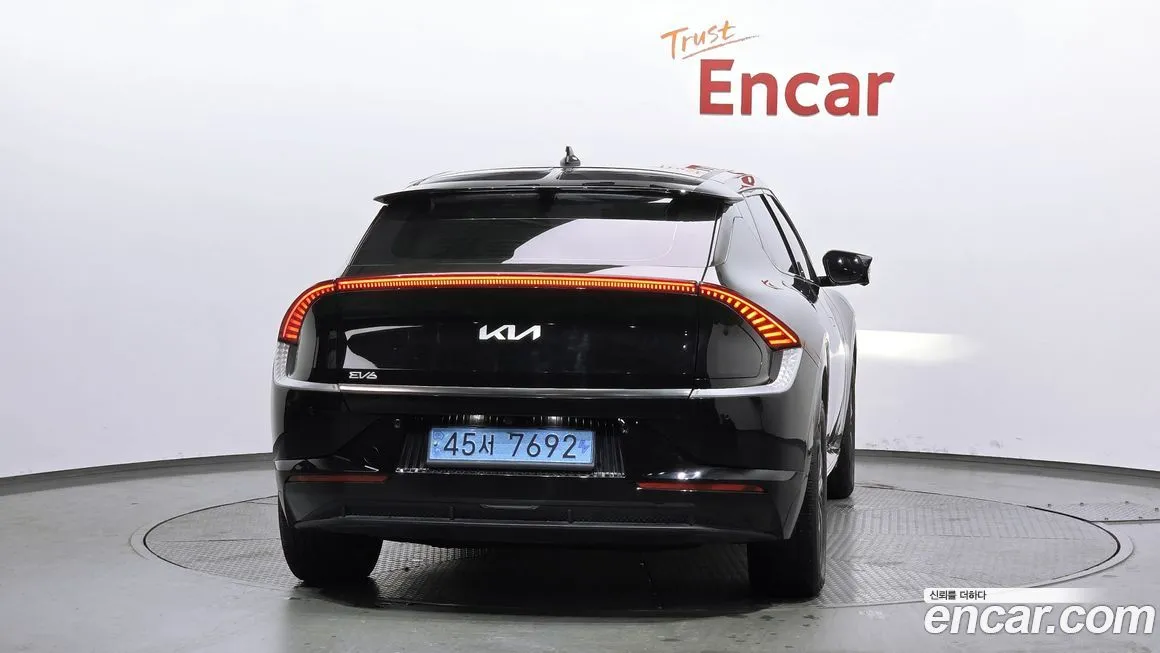 Kia EV6 2022 из KR, фото 8