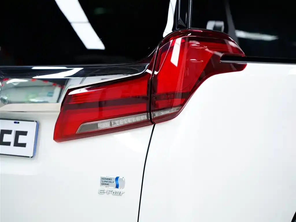 Toyota Alphard 2021 из CN, фото 4