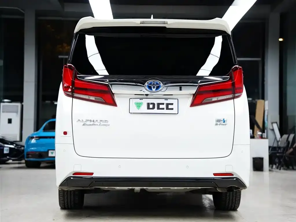 Toyota Alphard 2021 из CN, фото 9