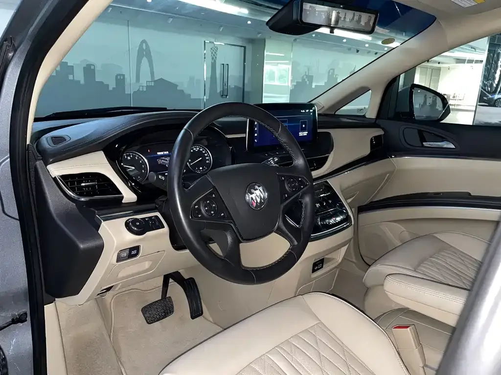 Buick GL8 2022 из CN, фото 2