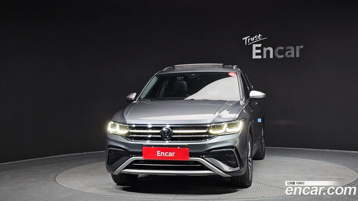 Volkswagen Tiguan — фото 2