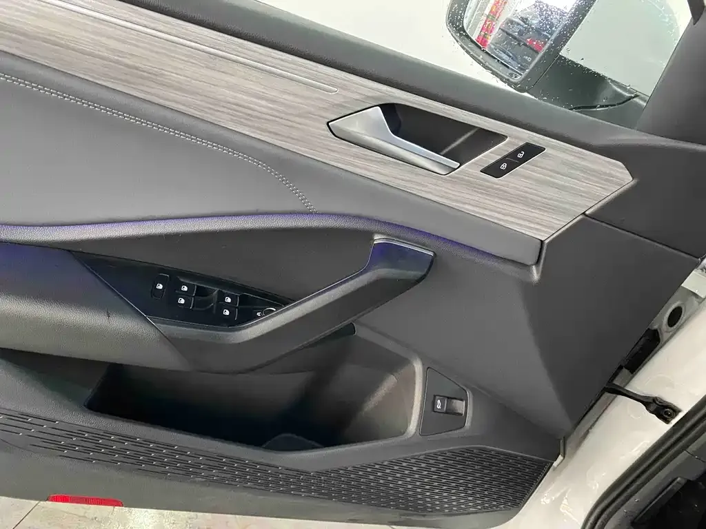 Volkswagen Sagitar 2024 из CN, фото 5