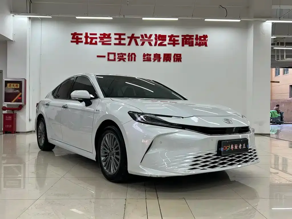 Toyota Camry 2025 из CN, фото 5