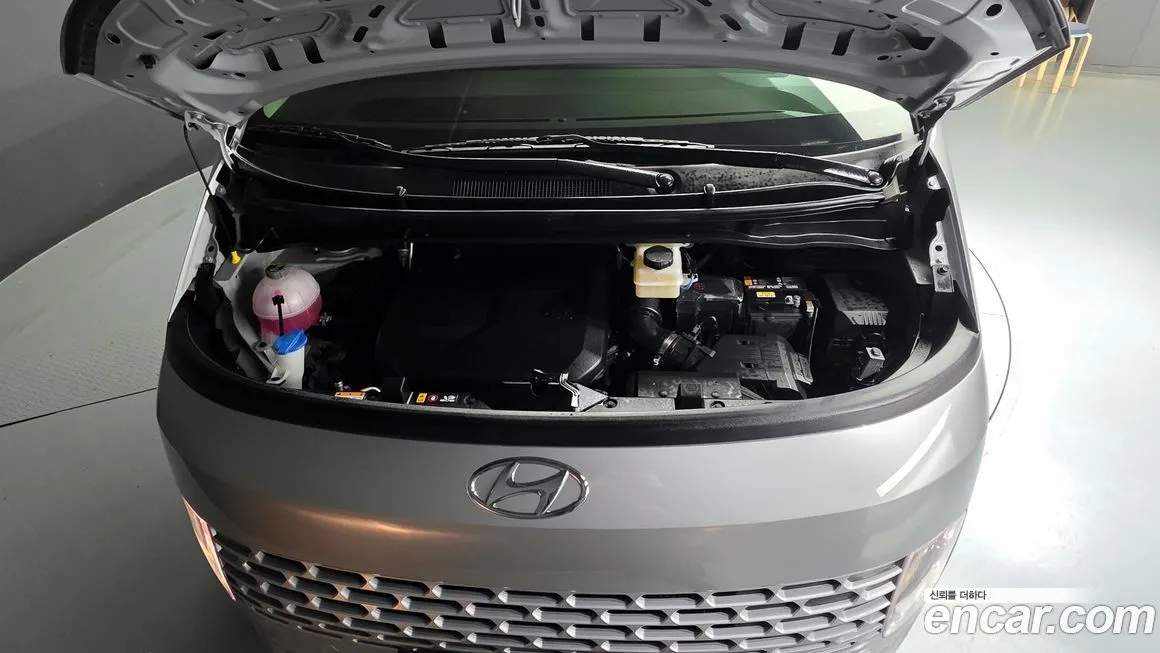 Hyundai Staria — фото 10