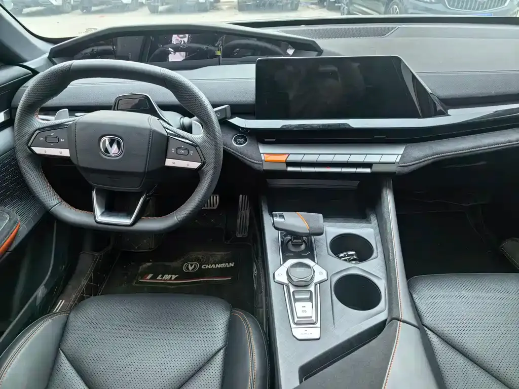 Changan UNI-V 2023 из CN, фото 8
