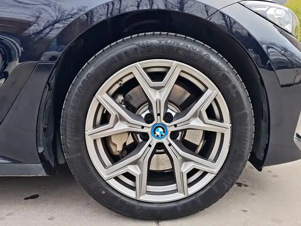 BMW i3 — фото 9