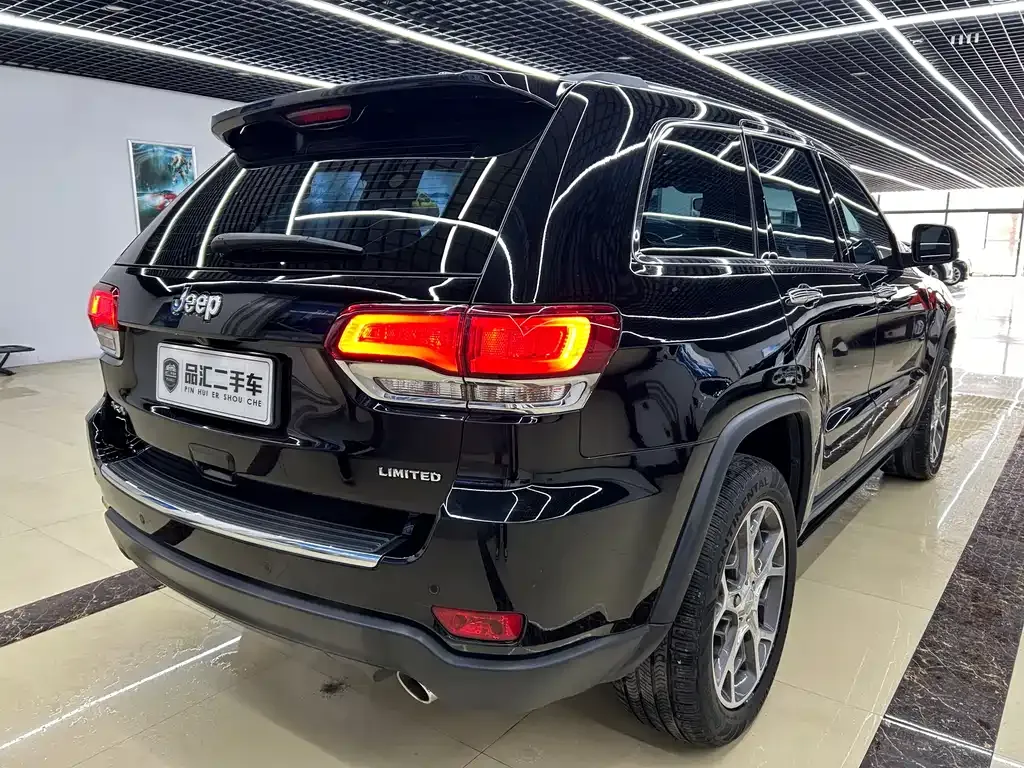 Jeep Grand Cherokee (Import) 2021 из CN, фото 6