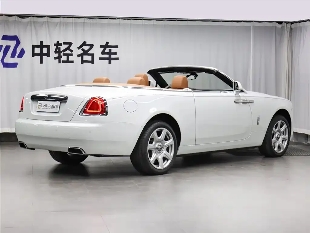 Rolls-Royce Dawn 2023 из CN, фото 6