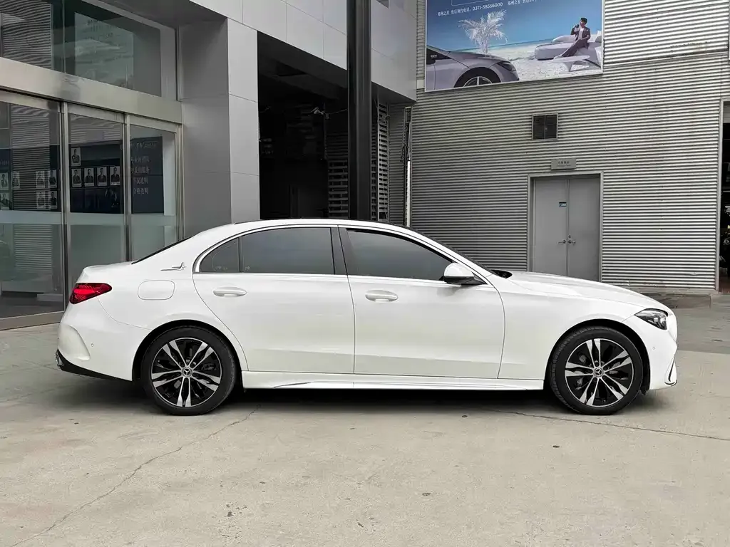 Mercedes-Benz C-Class New Energy 2025 из CN, фото 7