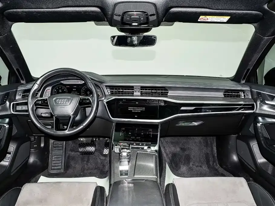 Audi A6L 2022 из CN, фото 9