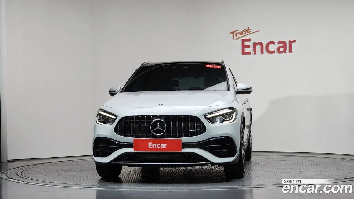Mercedes-Benz GLA-Class — фото 8