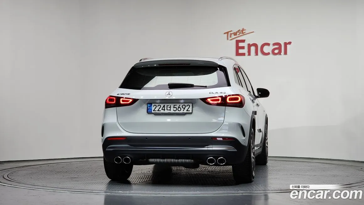 Mercedes-Benz GLA-Class — фото 5