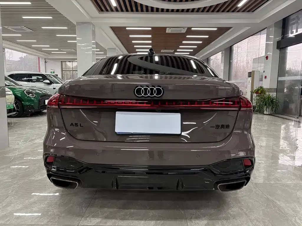 Audi A5L 2025 из CN, фото 7
