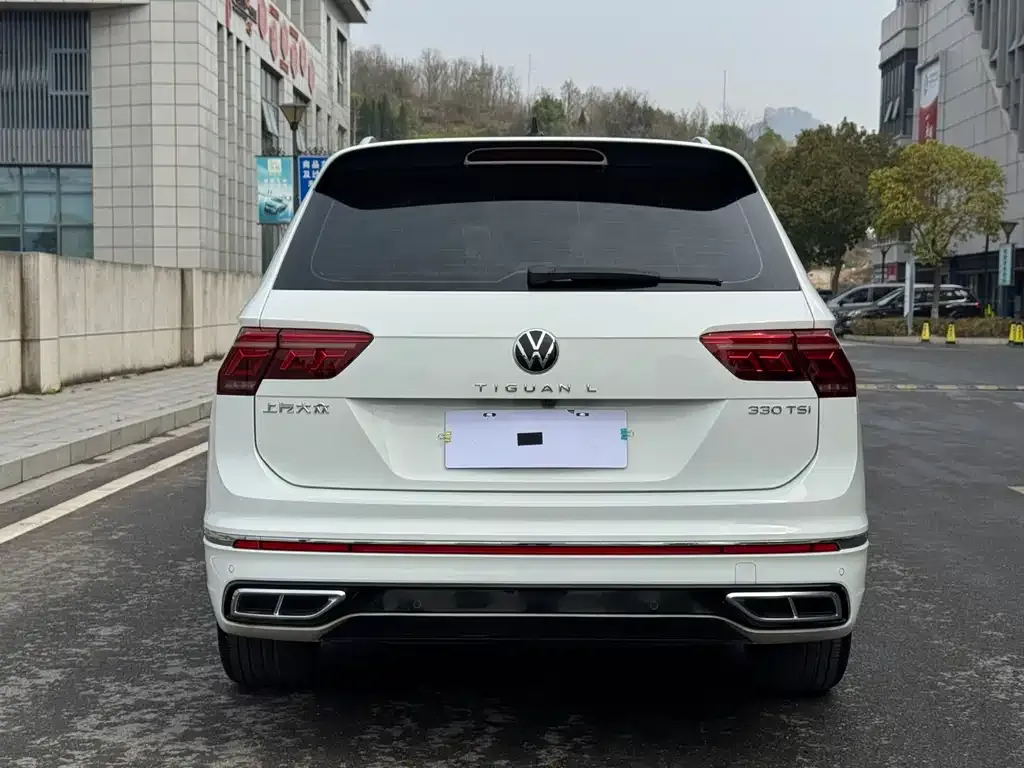Volkswagen Tiguan L 2023 из CN, фото 3