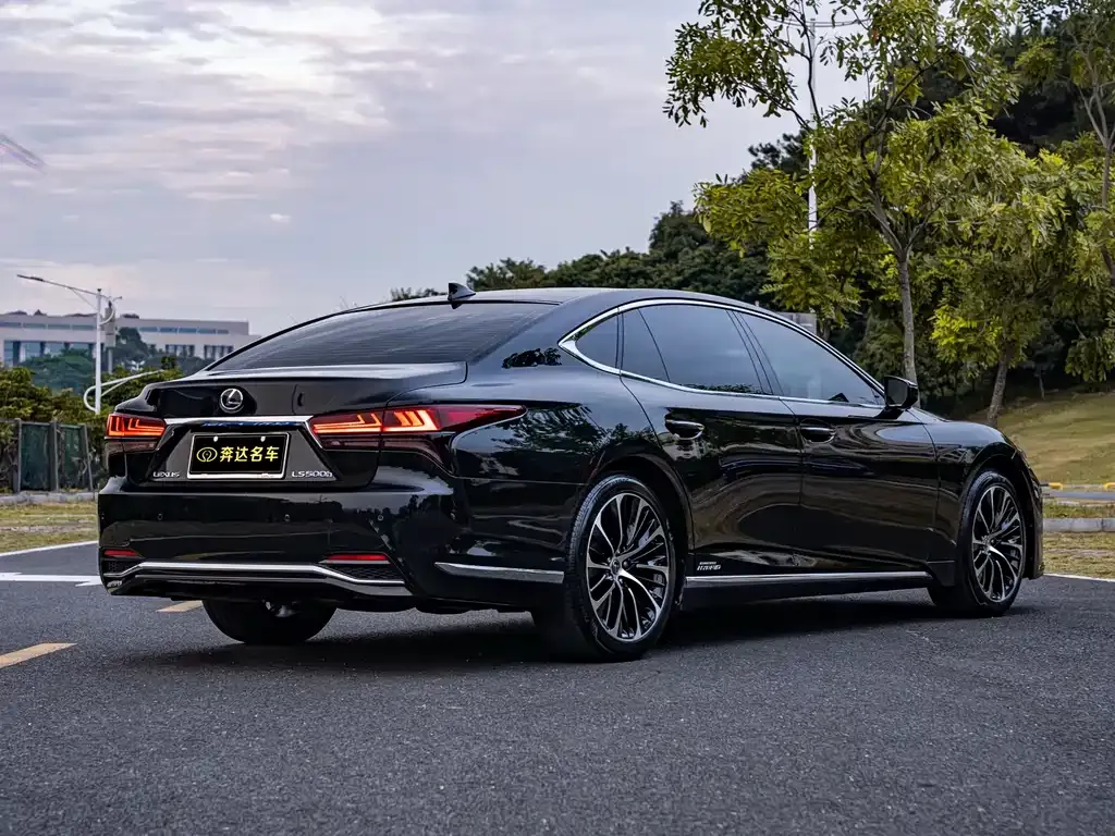 Lexus LS 2021 из CN, фото 9