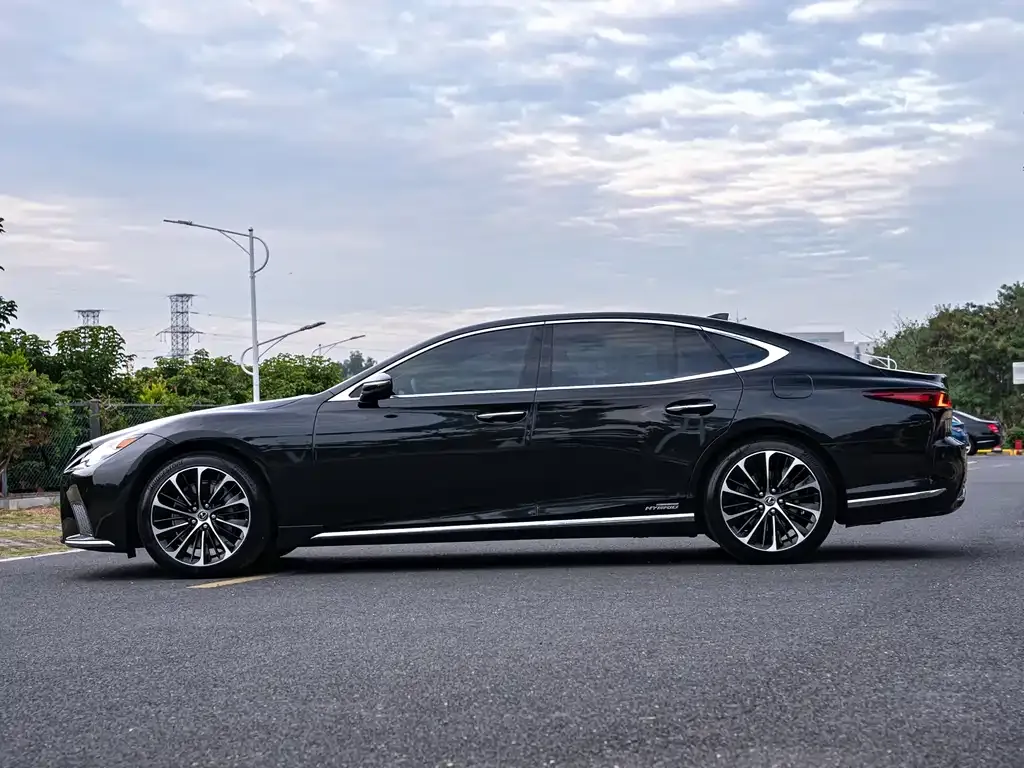 Lexus LS 2021 из CN, фото 5