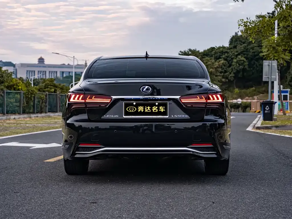 Lexus LS 2021 из CN, фото 8
