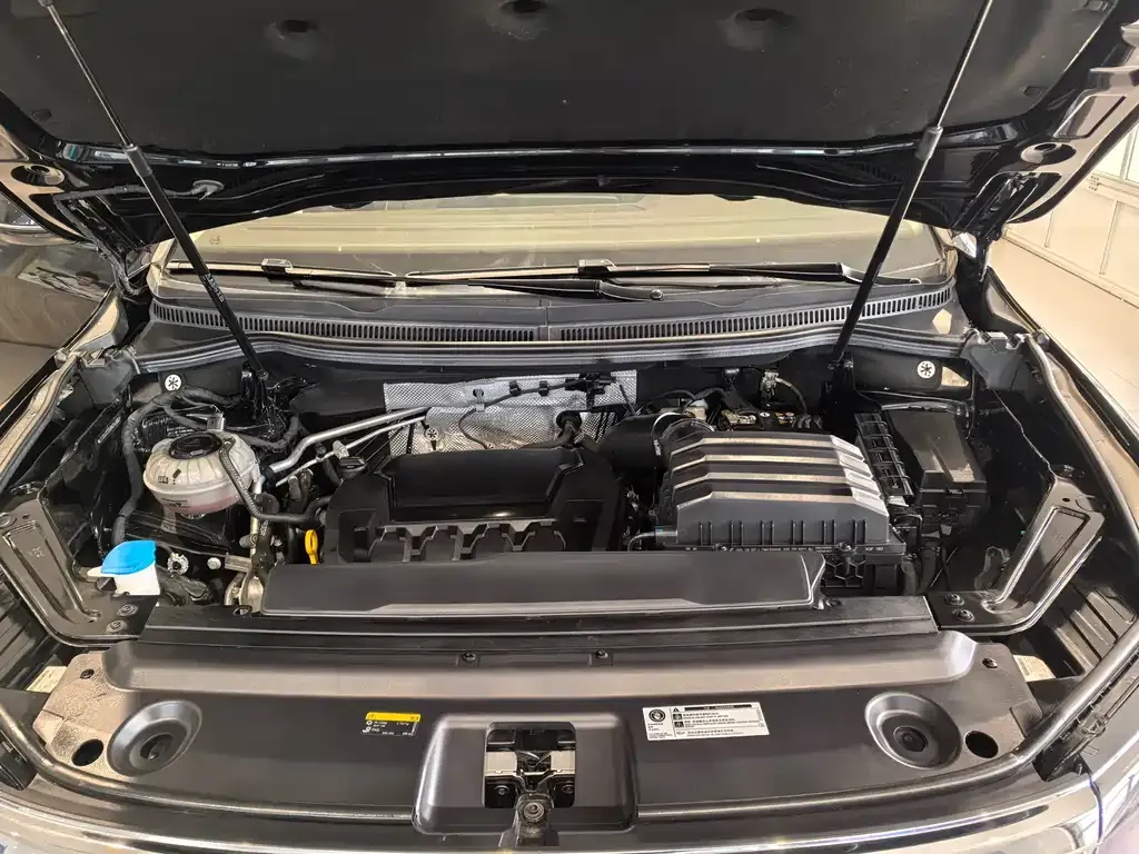 Volkswagen Viloran 2024 из CN, фото 9