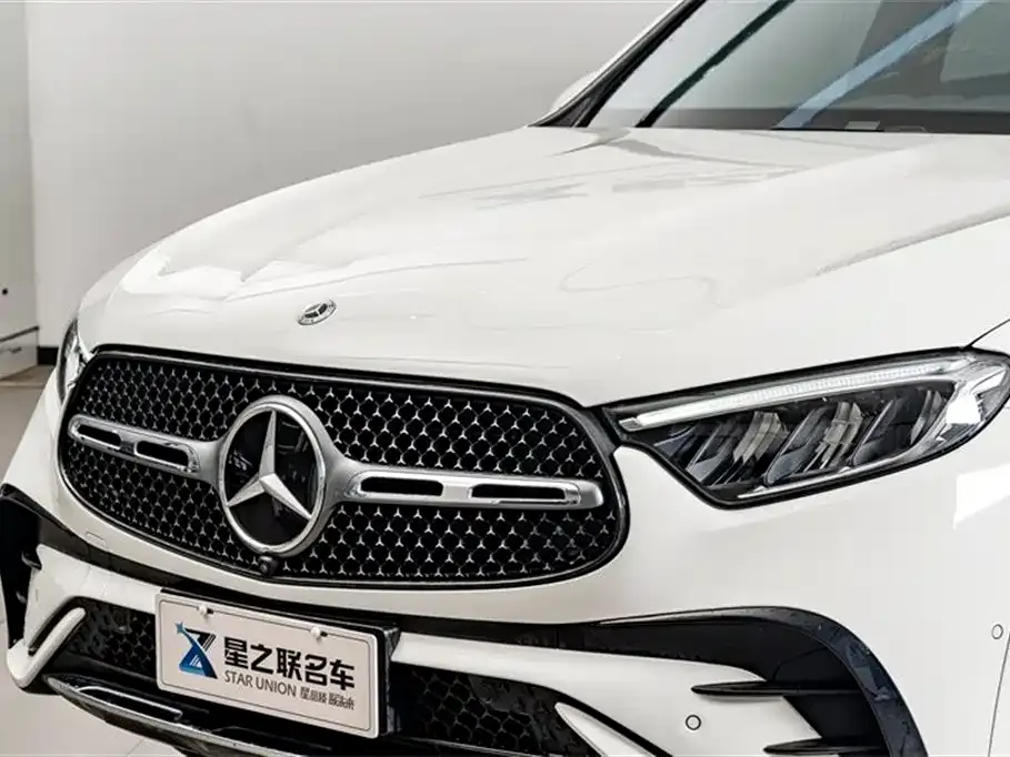 Mercedes-Benz GLC — фото 6