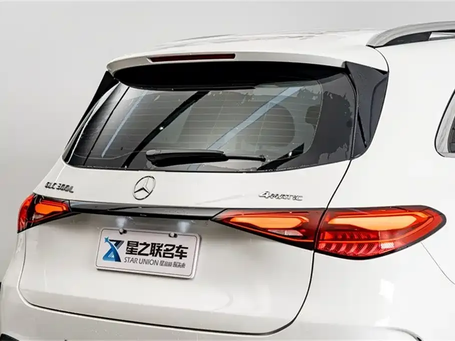Mercedes-Benz GLC — фото 10