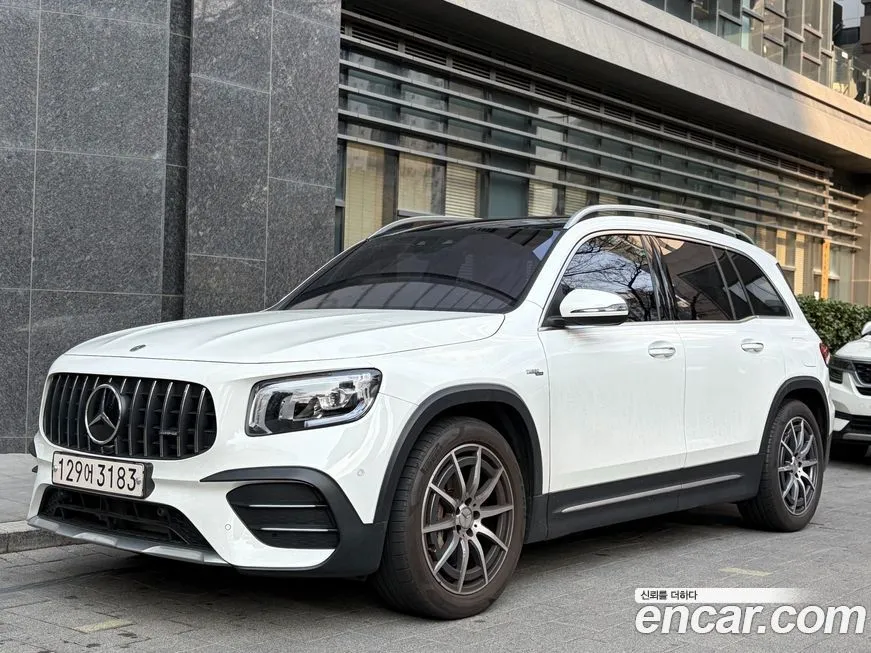 Mercedes-Benz GLB-Class — фото 10