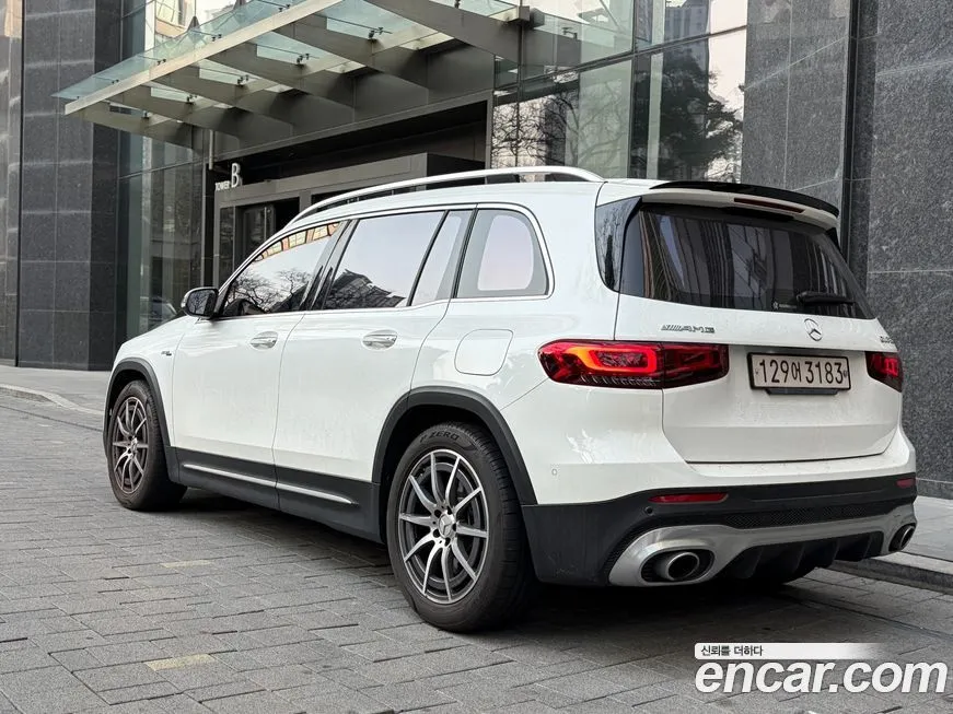 Mercedes-Benz GLB-Class — фото 7