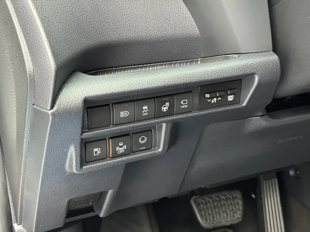 Toyota Granvia 2024 из CN, фото 7