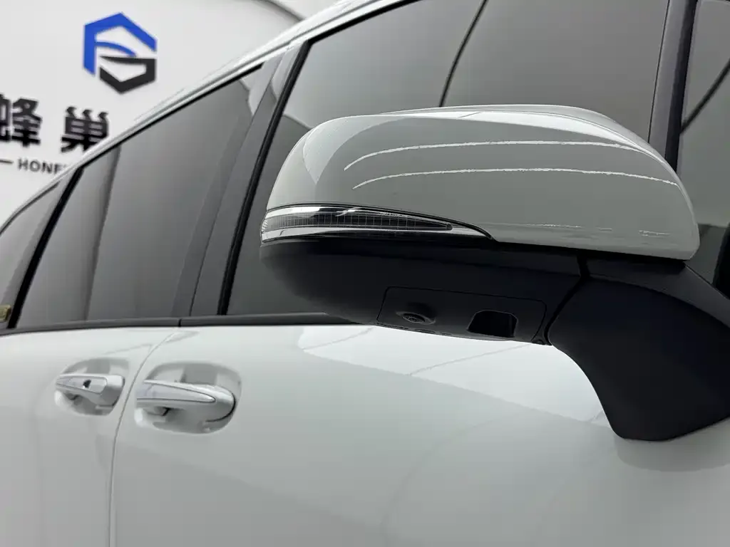 Toyota Granvia 2024 из CN, фото 10