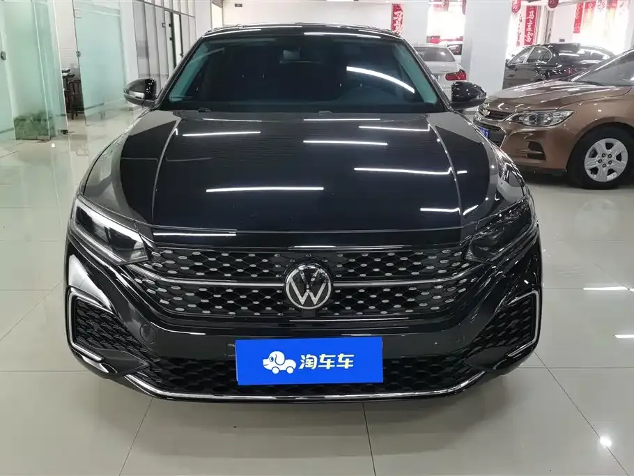 Volkswagen Passat — фото 2