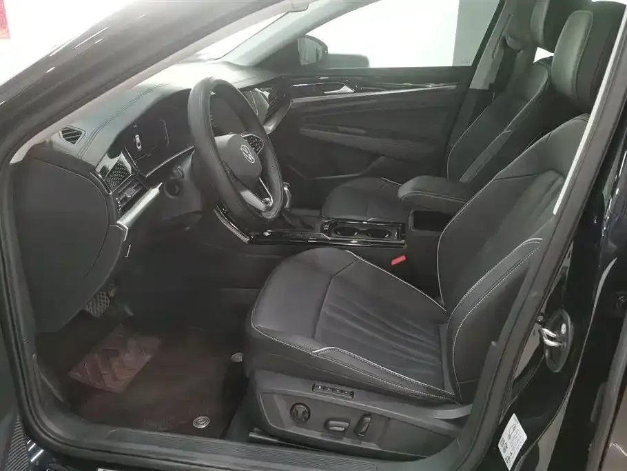 Volkswagen Passat — фото 9