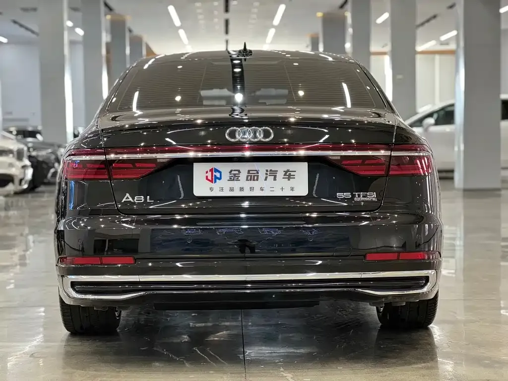 Audi A8 2024 из CN, фото 9