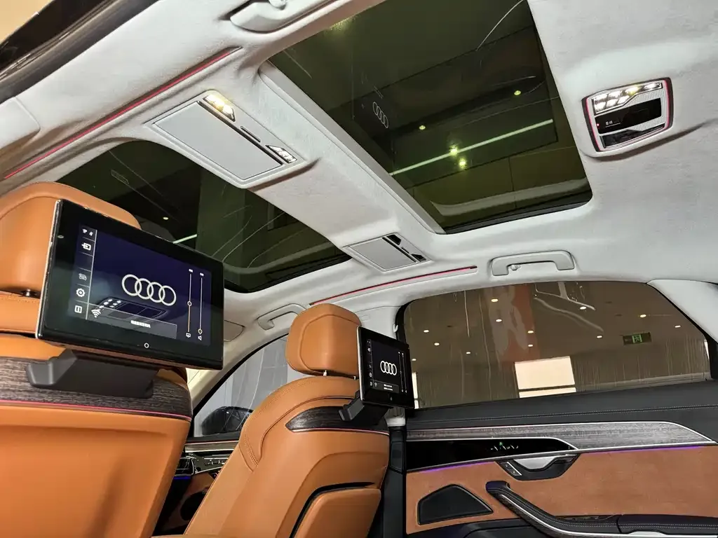 Audi A8 2024 из CN, фото 5