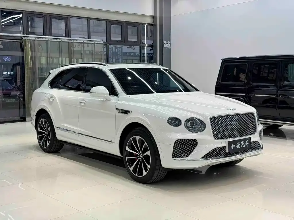 Bentley Bentayga 2021 из CN, фото 6