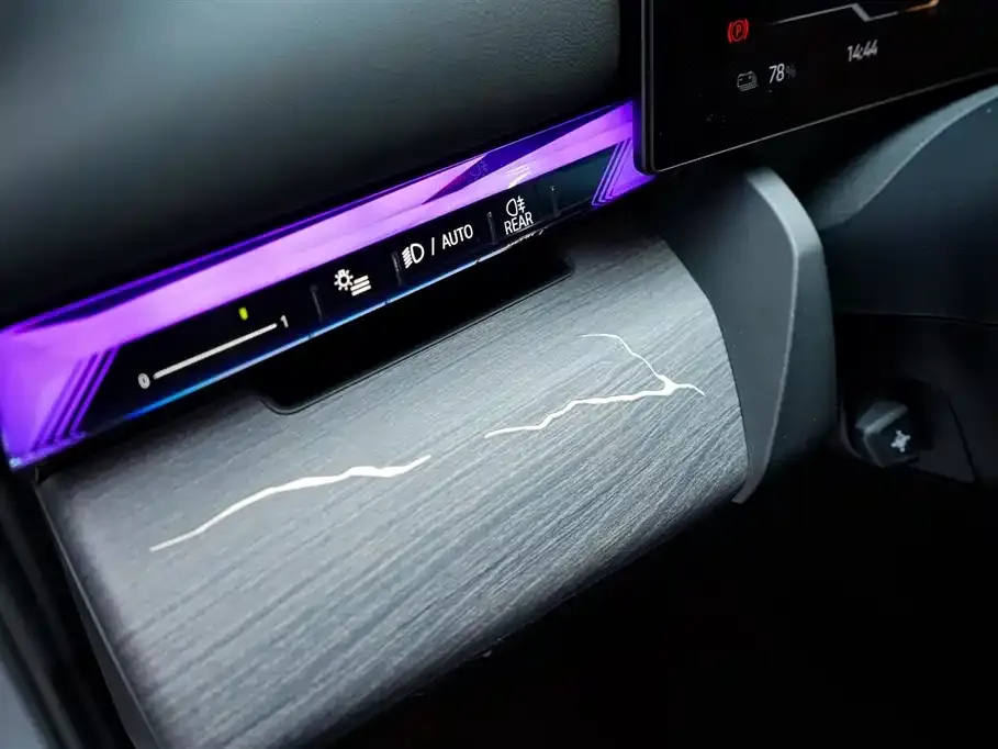 BMW i5 2024 из CN, фото 8