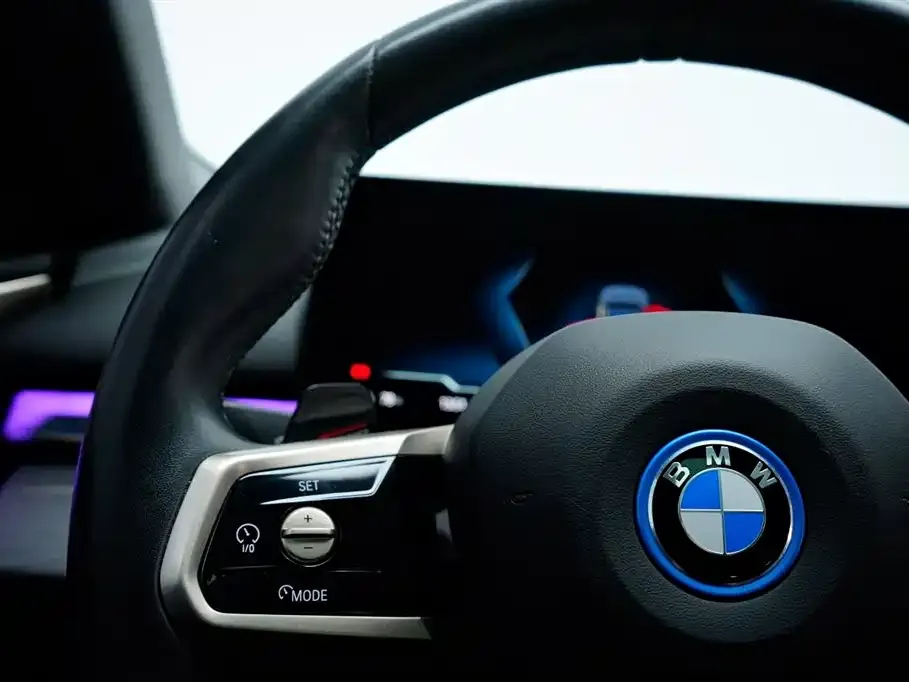 BMW i5 2024 из CN, фото 7