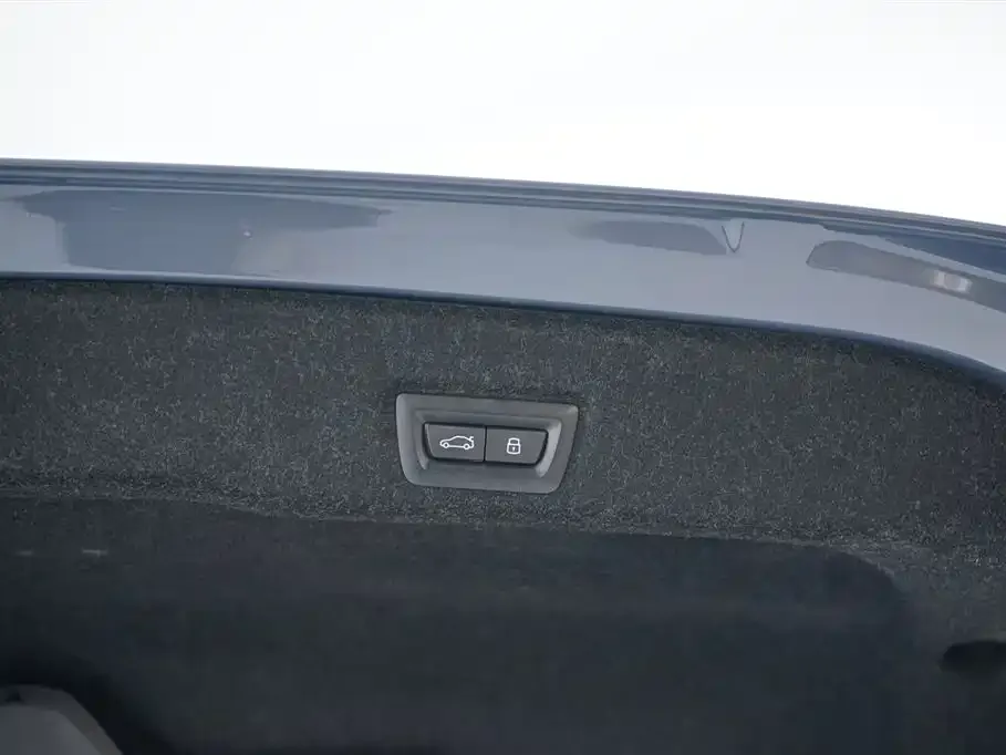 BMW i5 2024 из CN, фото 4