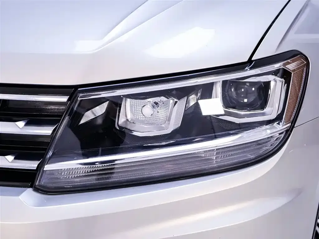 Volkswagen Tiguan L 2021 из CN, фото 6