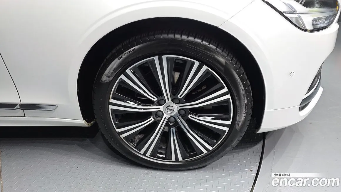 Volvo S90 — фото 10