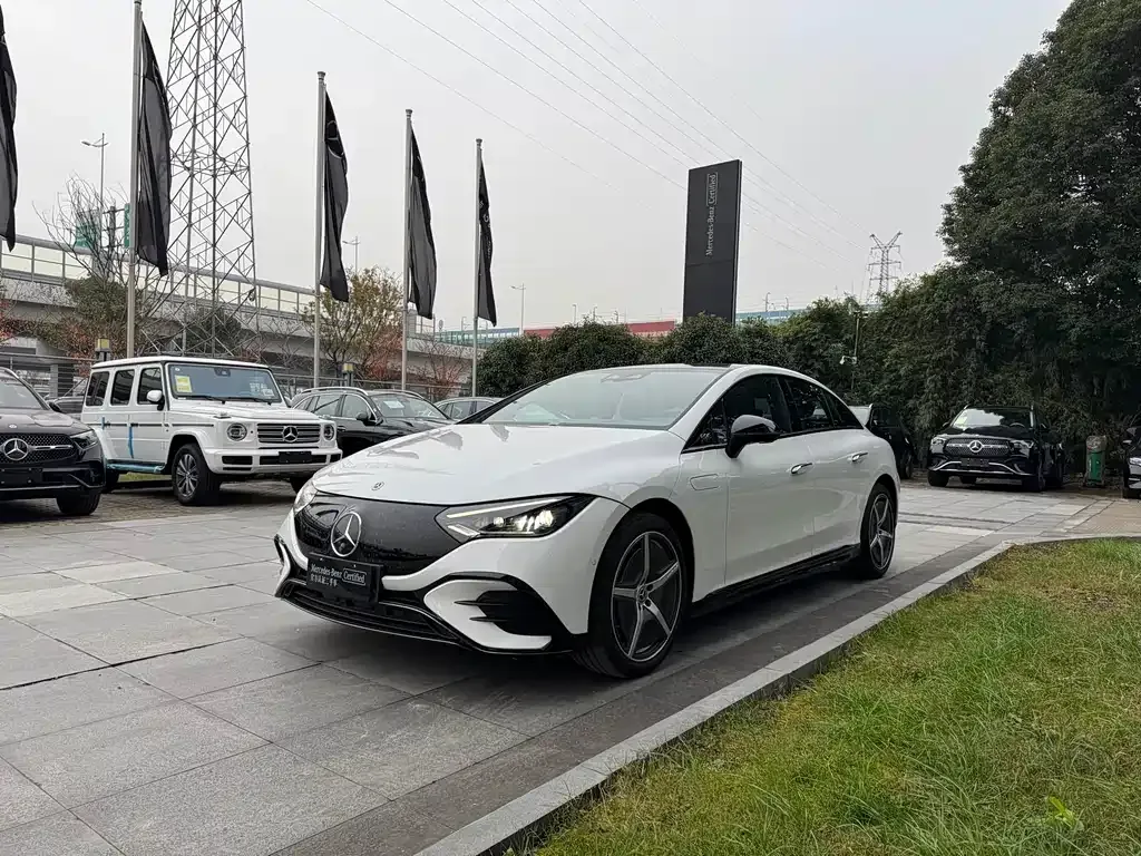Mercedes-Benz EQE 2023 из CN, фото 2