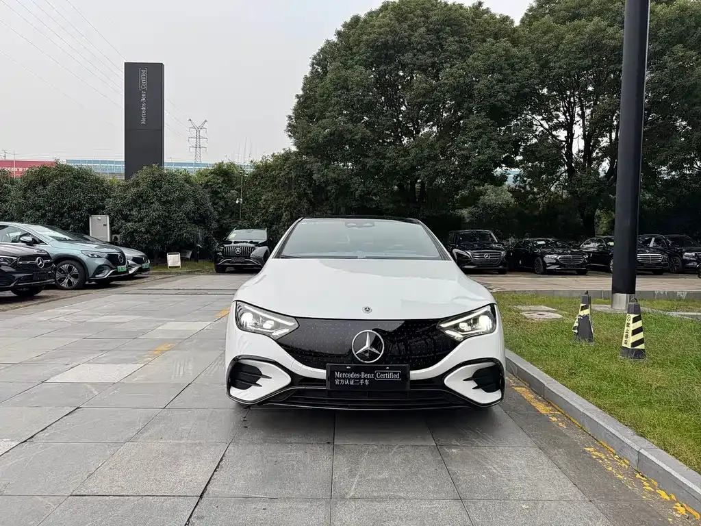 Mercedes-Benz EQE 2023 из CN, фото 4