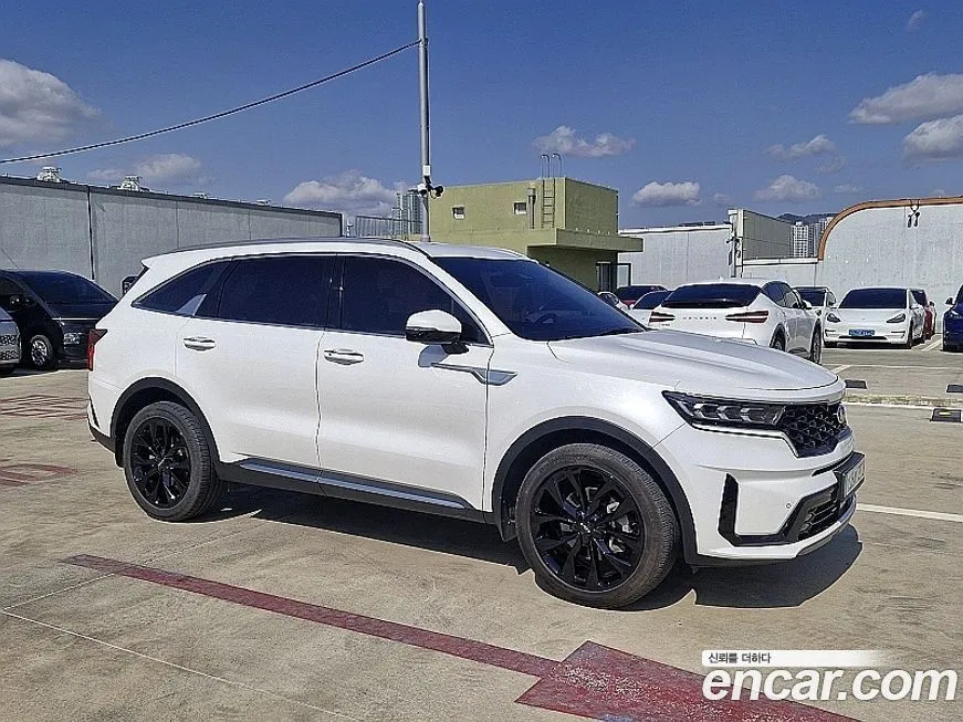 Kia Sorento — фото 3