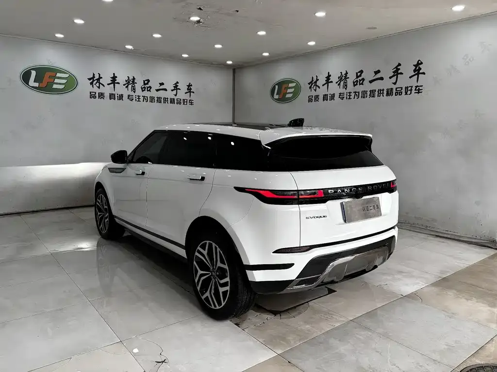 Land Rover Evoque — фото 6