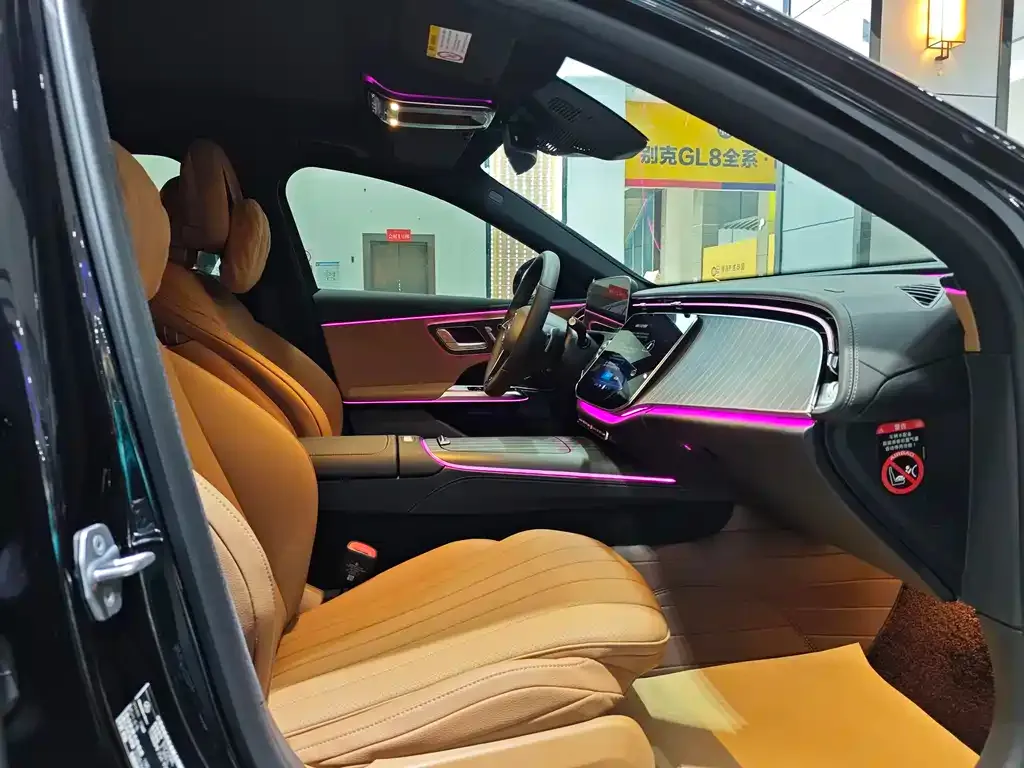 Mercedes-Benz E-Class 2025 из CN, фото 5